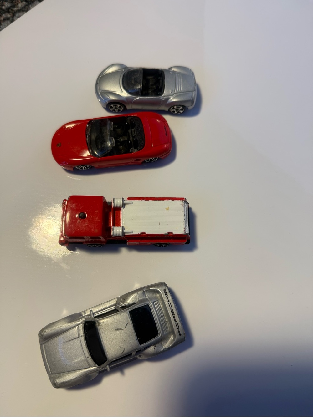 Maisto Collectable Die Cast Vehicles Lot Of 4 Porsche Spyder Fire truck - Picture 4 of 10